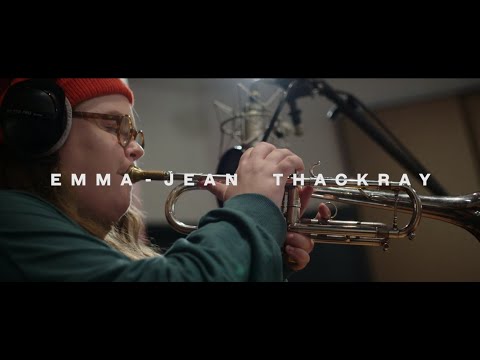 EMMA-JEAN THACKRAY - UM YANG 음 양
